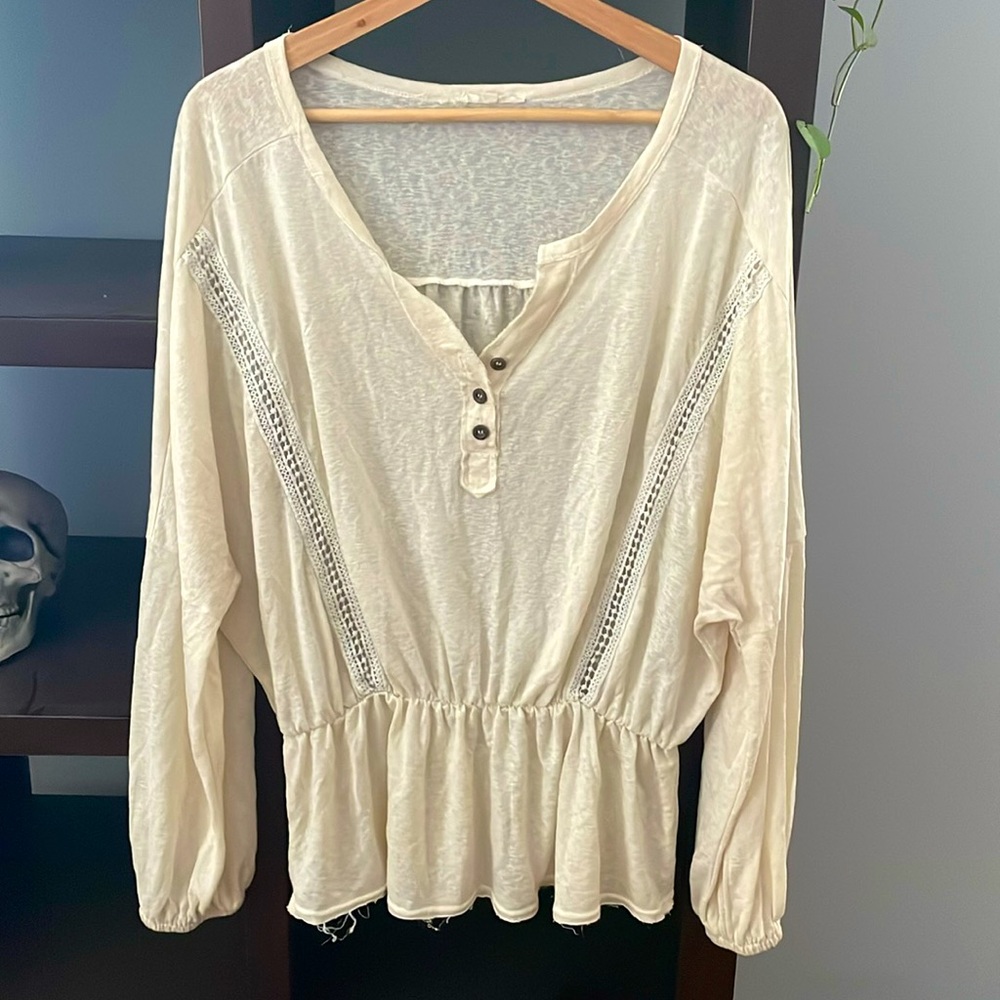 Easel Drop Waist Cream Blouse